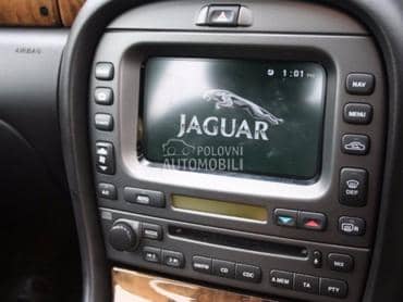 Multimedija za Jaguar X-Type