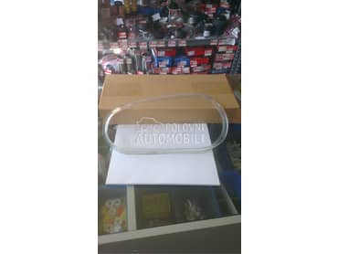 Staklo fara providno za Volkswagen Golf 4 od 1998. do 2004. god.