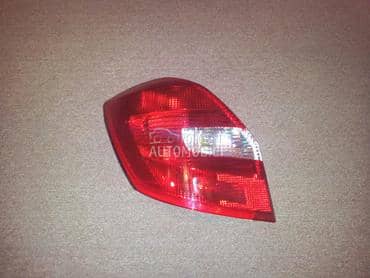 Stop svetlo levo za Škoda Fabia od 2007. do 2013. god.