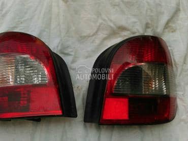 Stop svetla za Renault Scenic od 2000. do 2003. god.