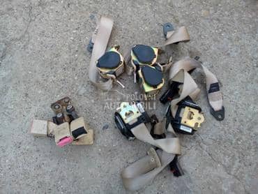 Pojasevi za Peugeot 607