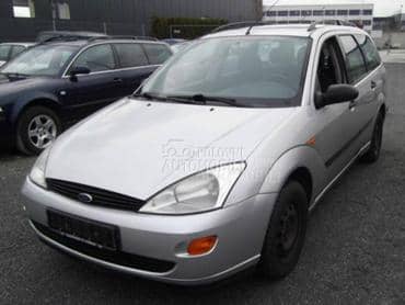 Ford Focus Mk1 -  kompletan auto u delovima
