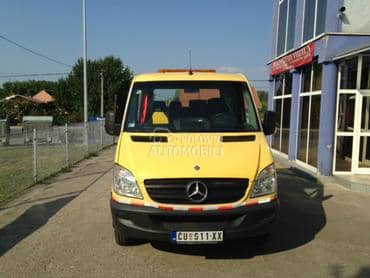 Mercedes Benz Sprinter 515