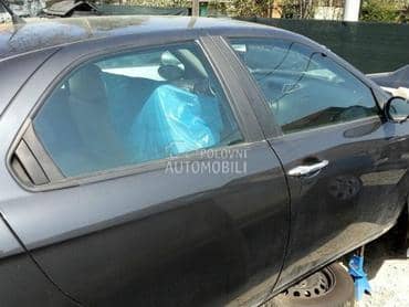 Karoserija limarija za Alfa Romeo 156
