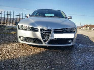 Delovi za Alfa Romeo 159