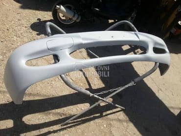 Prednji branik za Ford Escort