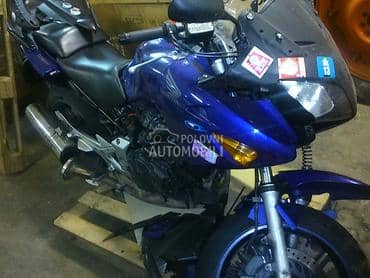 Honda cbf S i N delovi