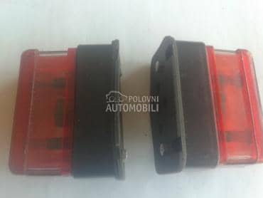 Svetla za tablicu crvena