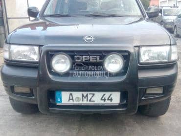 Opel Frontera -  kompletan auto u delovima