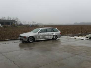 Delovi za BMW 530