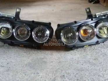 Xenon far za Alfa Romeo 159