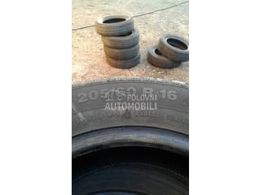 Continental 205/60 R16 Zimska