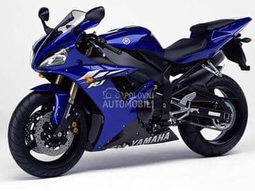 YAMAHA R1 2003 god.