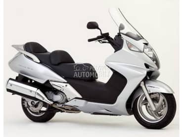Honda Silver Wing 400 05 God.