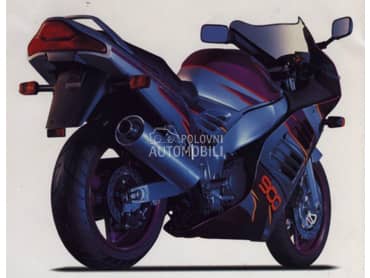 Suzuki RF 900 98 God.