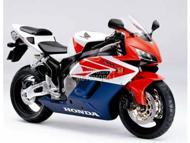 HONDA 1000 RR 2004 God.
