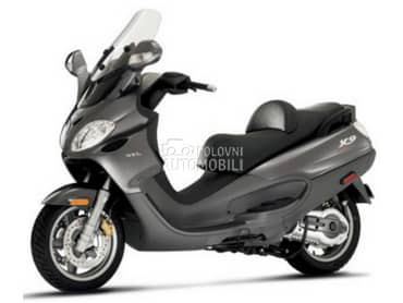 Piaggio X9 500 Evolution 06