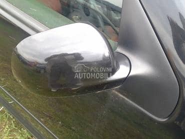 Desni retrovizor za Volkswagen Golf 4