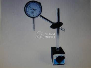 Magnetni stalak sa kompar