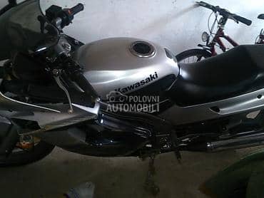KAWASAKI ZZR 250 DELOVI