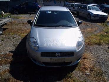 Fiat Grande Punto - kompletan auto u delovima
