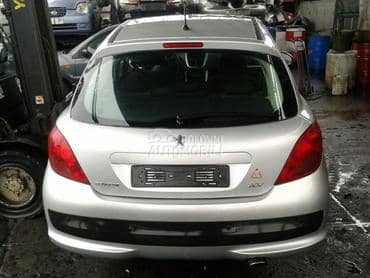 Zadnji branik za Peugeot 207