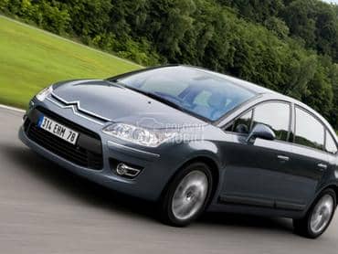 Citroen C4 - kompletan auto u delovima