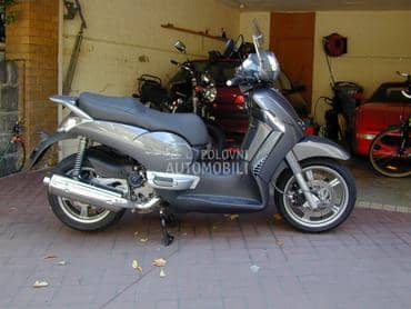 aprilia scarabeo 500 delo