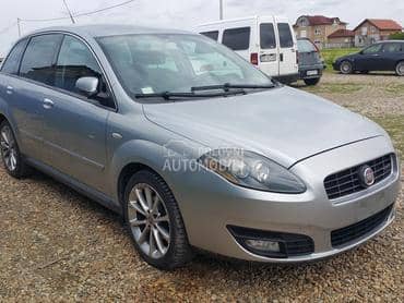 Fiat Croma - kompletan auto u delovima