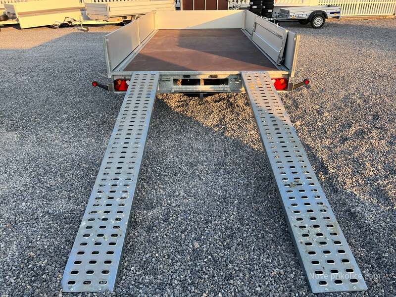Niewiadow Alu sanduk 4,1x2,2m 3,5t