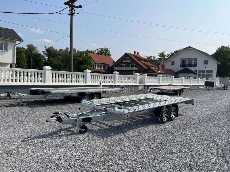 Niewiadow Pongratz kip 4x2m. 2,5t.
