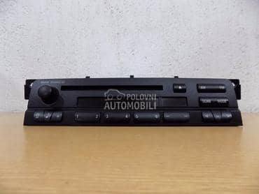 Fabricki cd plajer za BMW Ostalo