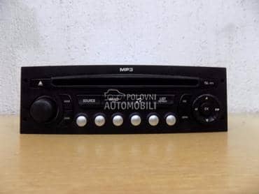 Fabricki cd plajer za Peugeot 307