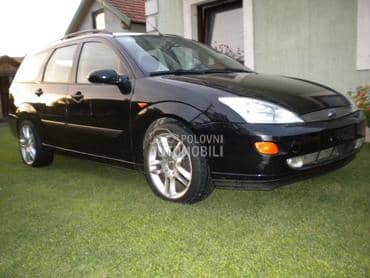 Ford Focus - kompletan auto u delovima