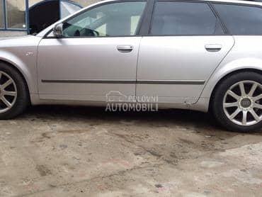 Audi A4 - kompletan auto u delovima