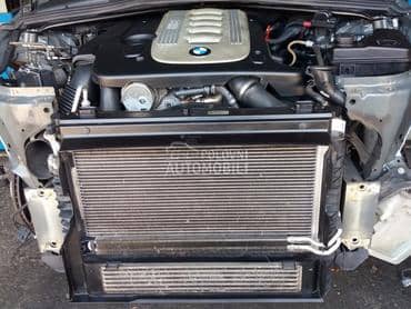 Delovi za BMW 530