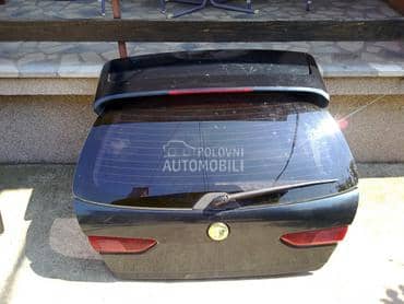 Stakla za Alfa Romeo 147