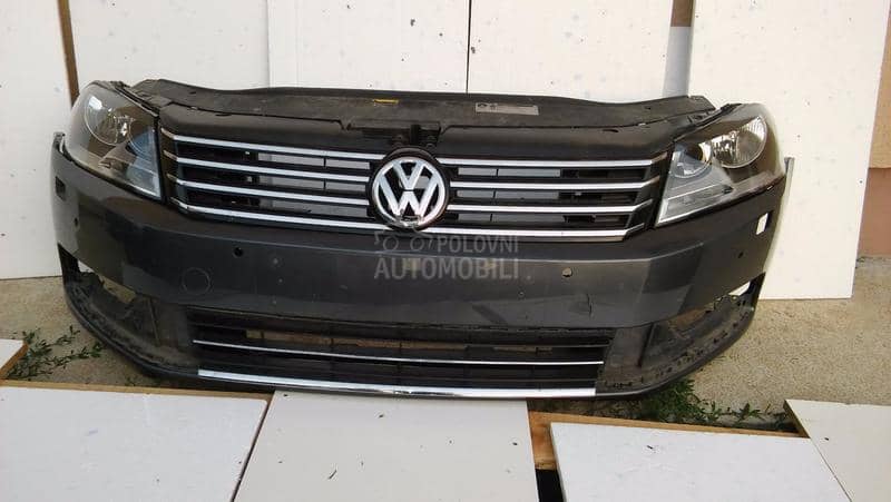 VW Passat B7 Prednji kraj