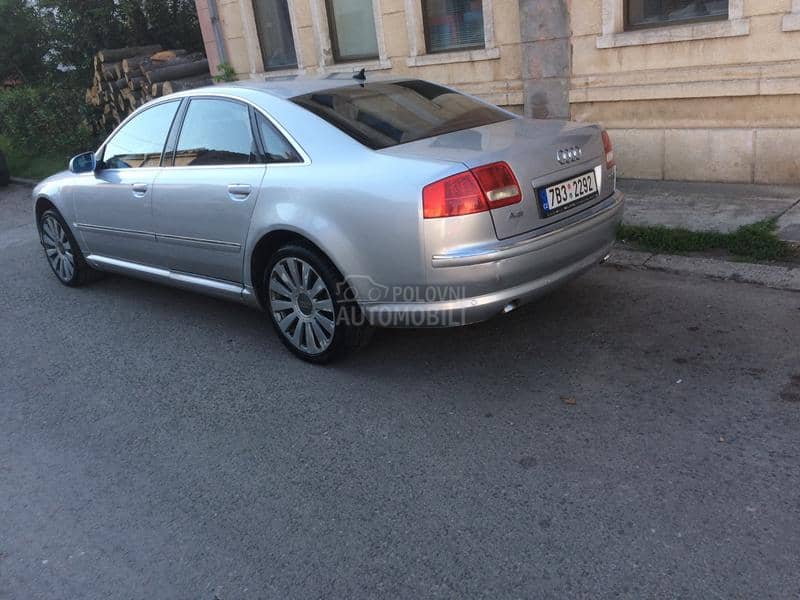 Delovi za Audi A8
