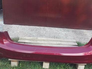 Zadnji branik za Volvo S60 od 2014. do 2017. god.