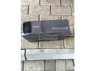 CD changer 6 cd Sony za Audi A3
