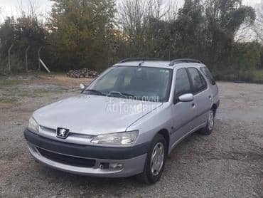 Delovi za Peugeot 306