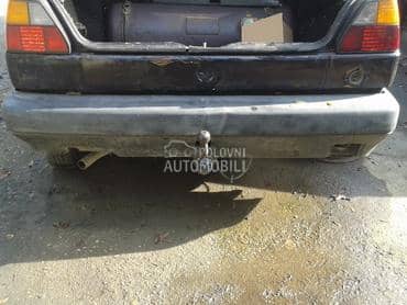 Zadnji siroki banik za Volkswagen Golf 2
