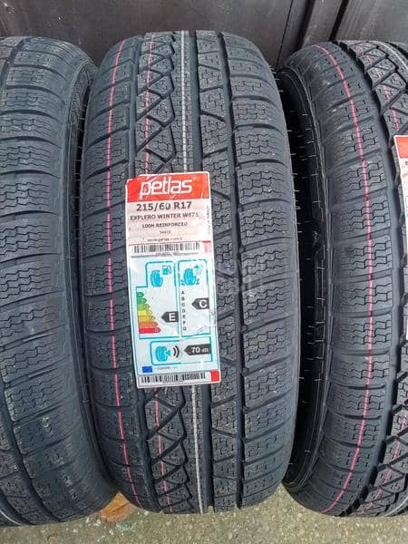 Petlas 215/60 R17 Zimska