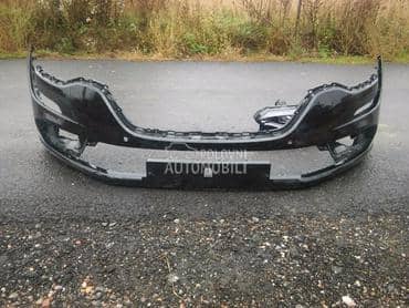 Prednji branik za Renault 