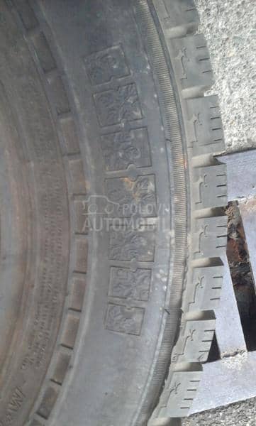 Nokian 195/70 R15 Sve sezone