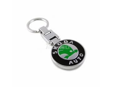 Auto privezak za Škoda 