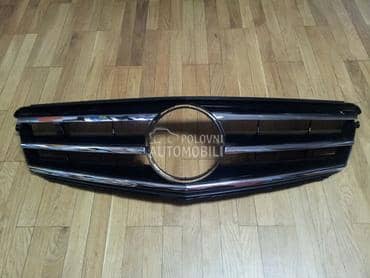 Maska za Mercedes Benz C 200