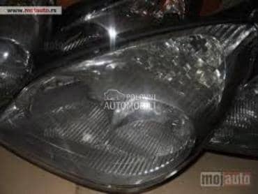 Farovi za Citroen C5 od 2001. do 2014. god.