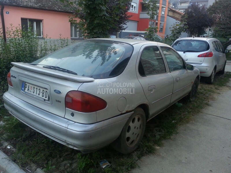 Delovi za Ford Focus